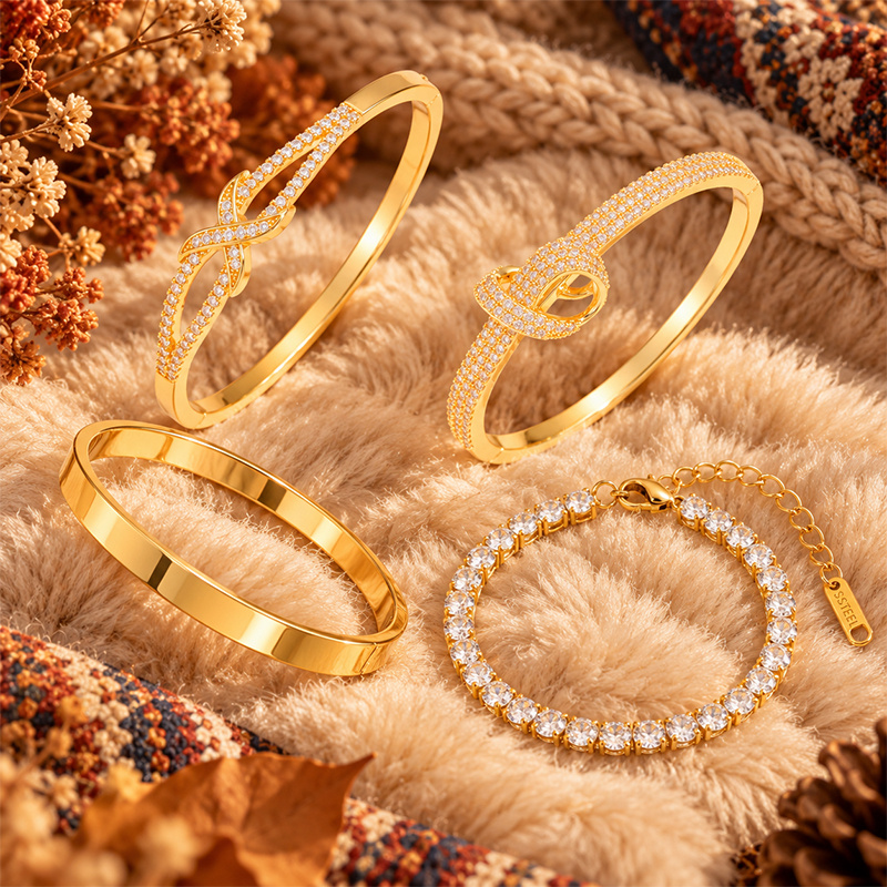 4pcs Stackable Wrist Jewelry Set with Smooth Solid & Chain Bracelets